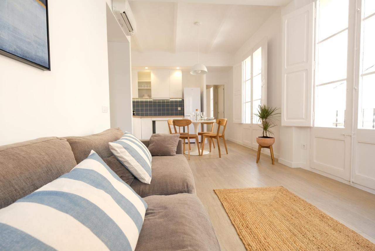 Apartamento Reina Mariacristina Tarragona Esterno foto